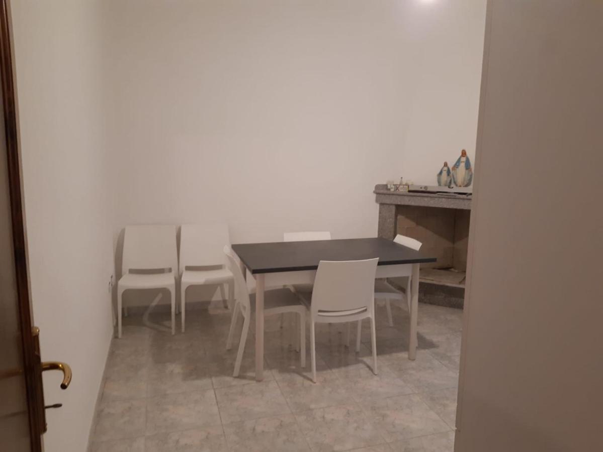 Appartamento Mare Sardegna Siniscola A 6 Km Da La Caletta Santa Lucia Capo Comino Berchida Eksteriør billede